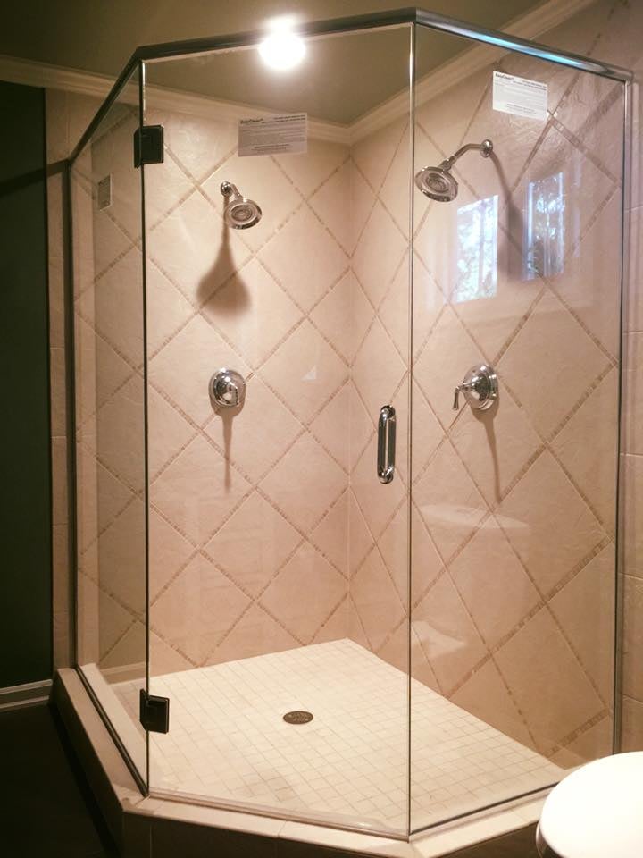Custom Neo Angle Frameless Shower Door With Starphire Glass