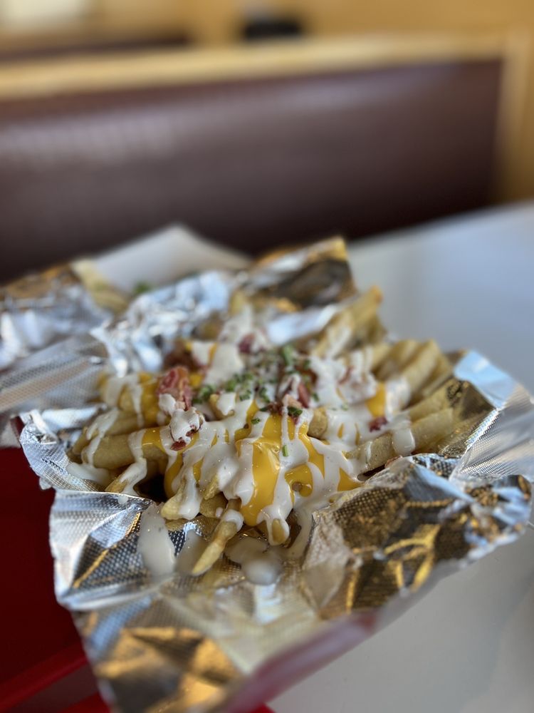 Army City Steak & Gyros