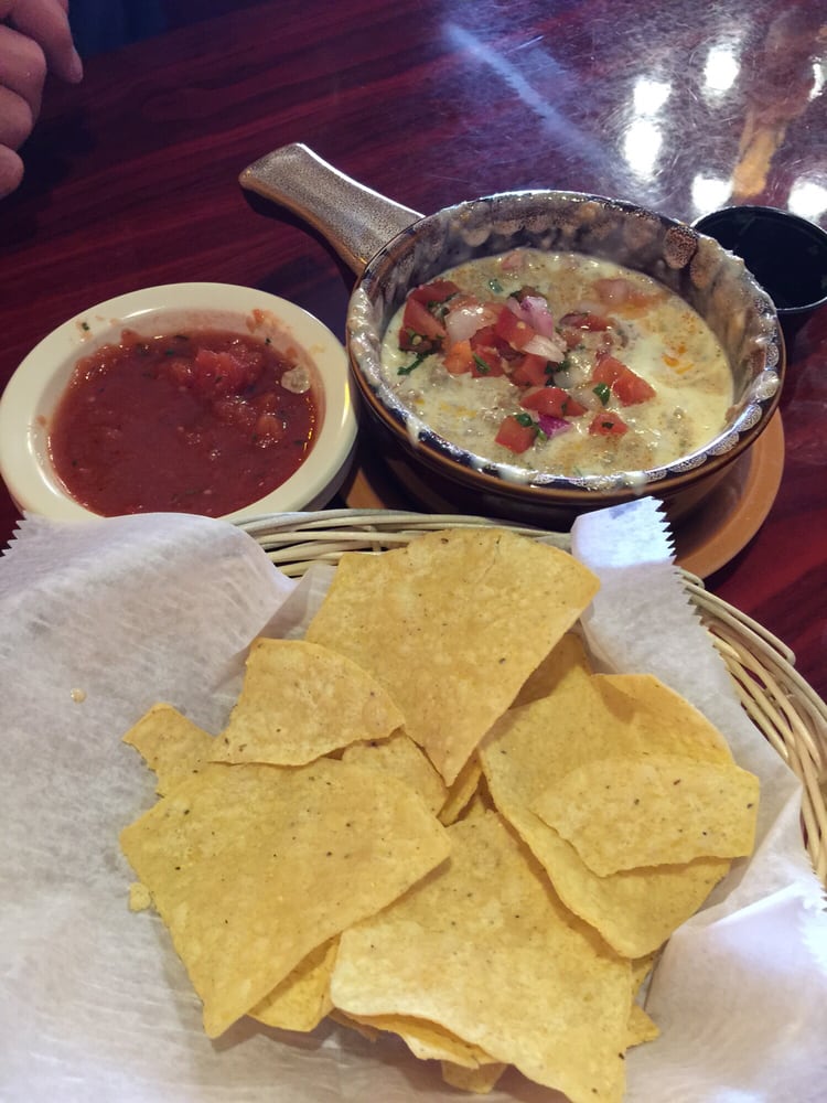 Churro cheese dip (beef and pico de gallo) Yelp