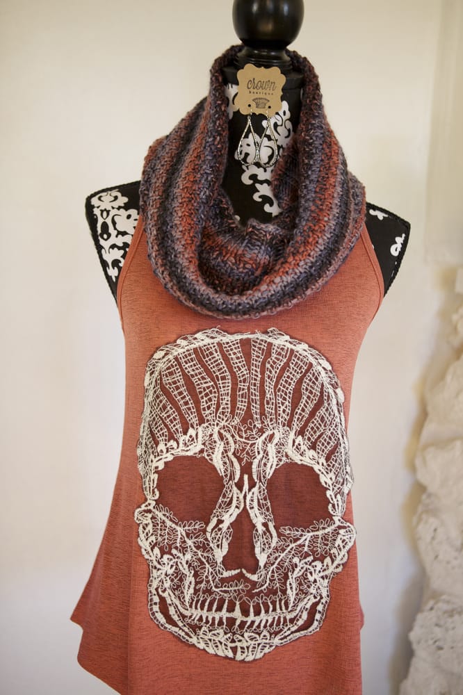 Crown Boutique Women's Clothing 336 Main St, Los Lunas, NM Phone