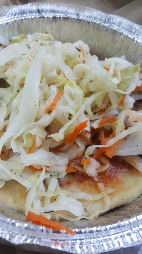 Pupuseria Salvadoreña