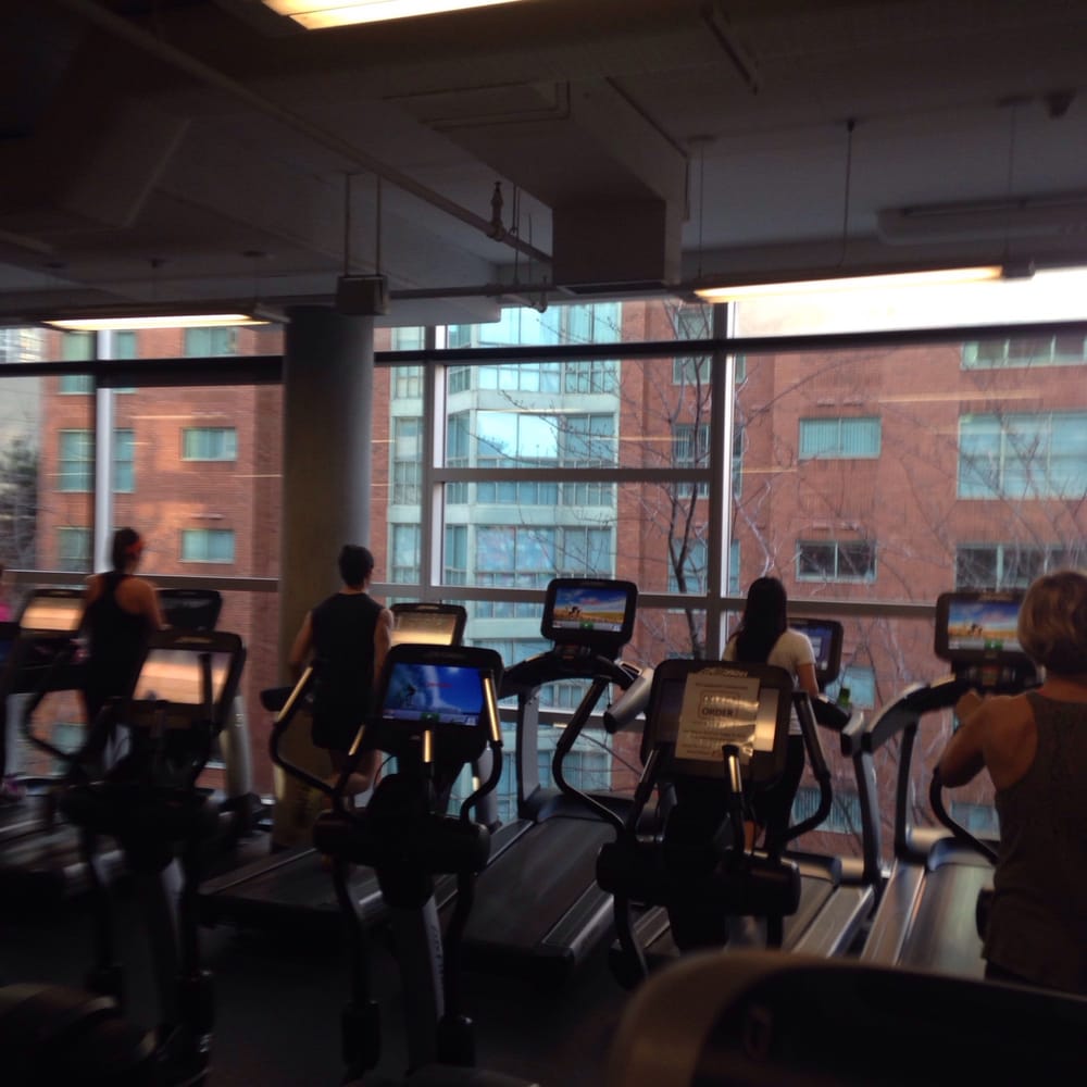 Robert Lee Ymca 26 Photos 84 Reviews Gyms 955 Burrard Street Canada Photo Of Robert Lee Ymca Vancouver Bc