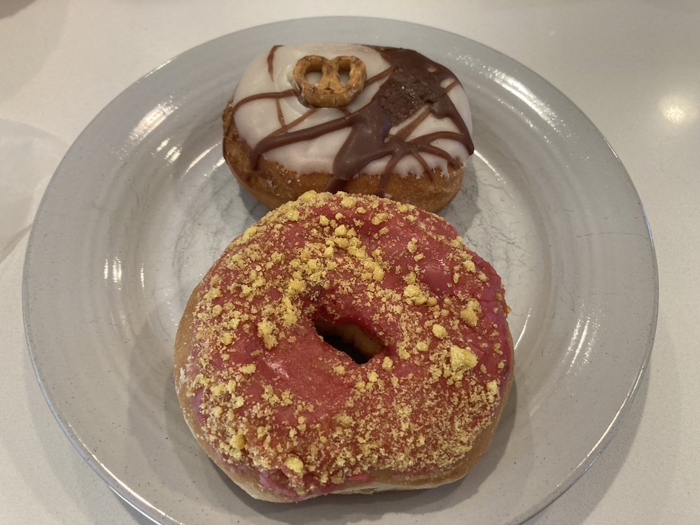 Dottie’s Donuts