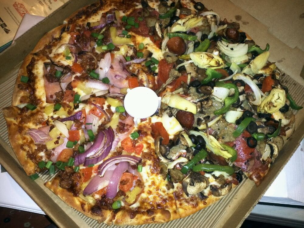 Love The Skinny Crust They Definitely Don T Skimp On Toppings