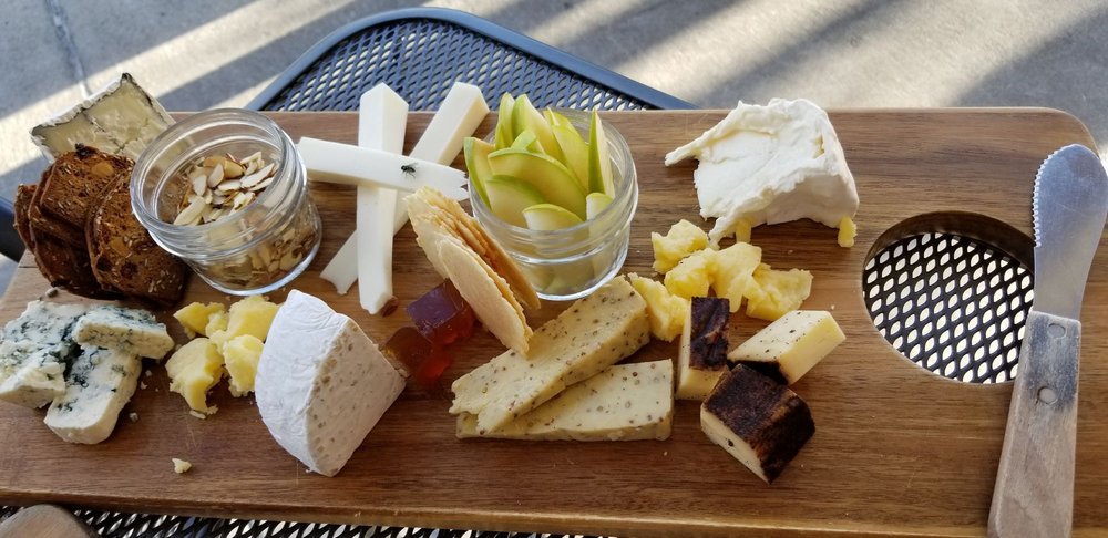 Finch & Fifth - 247 Photos & 192 Reviews - Bars - 379 Highland Ave