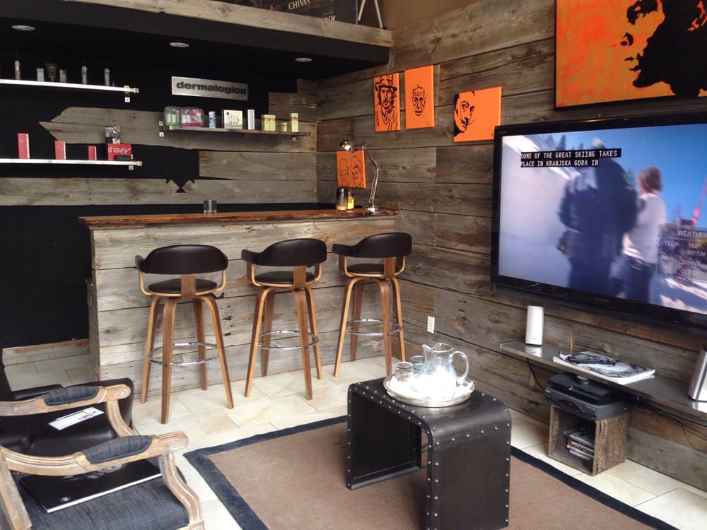 Mankind Grooming Studio For Men