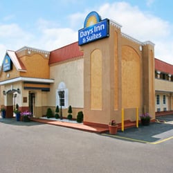 Days Inn Suites Terre Haute 10 Reviews Hotels 101 East Photo Of Days Inn Suites Terre Haute In United States
