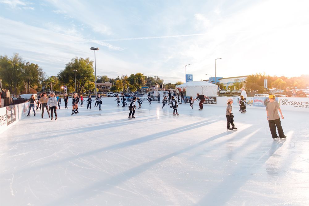 LA Kings Holiday Ice Westfield Topanga Temp. CLOSED 37 Photos