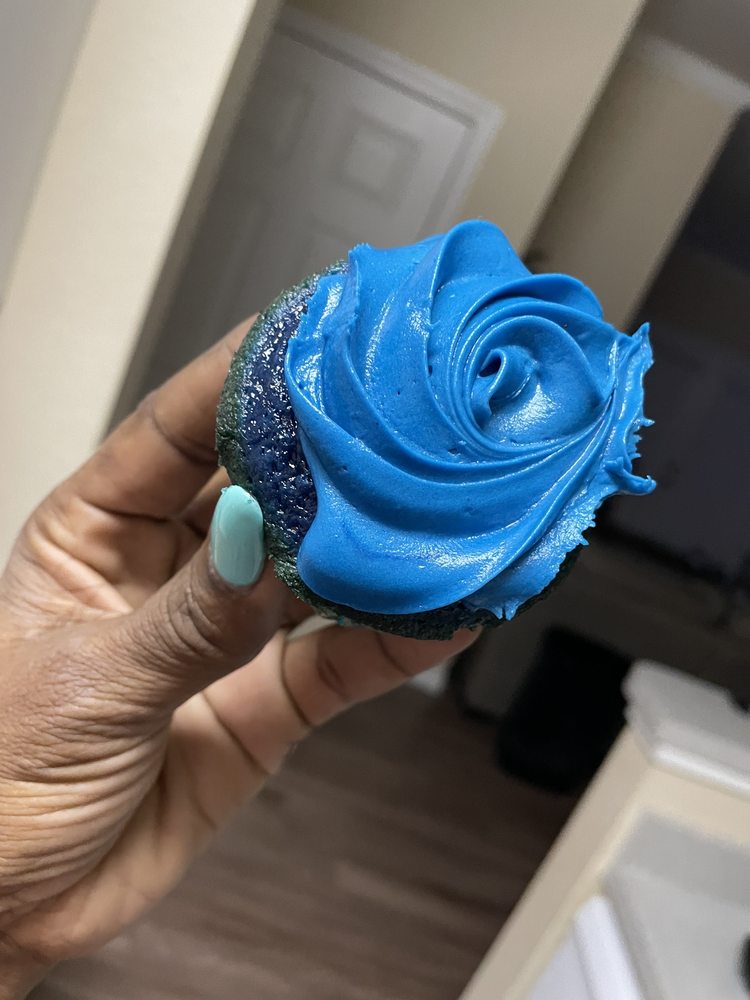 Blue Velvet Cupcakes
