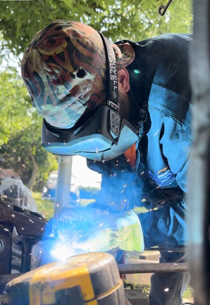 Bare Knuckles Welding 