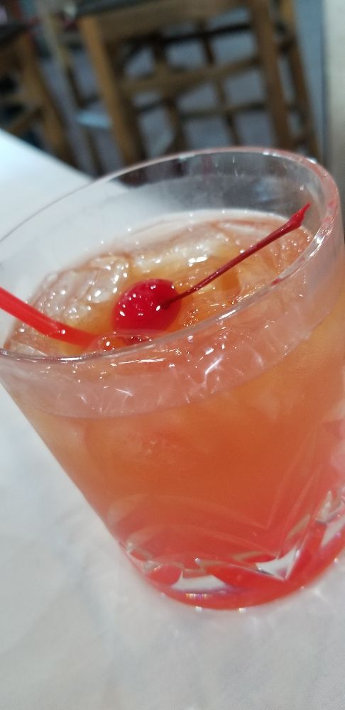 MMP's 11:11 Restaurant & Lounge
