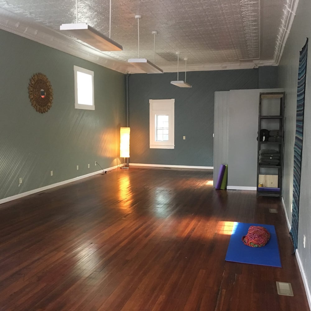 Roots & River Yoga
