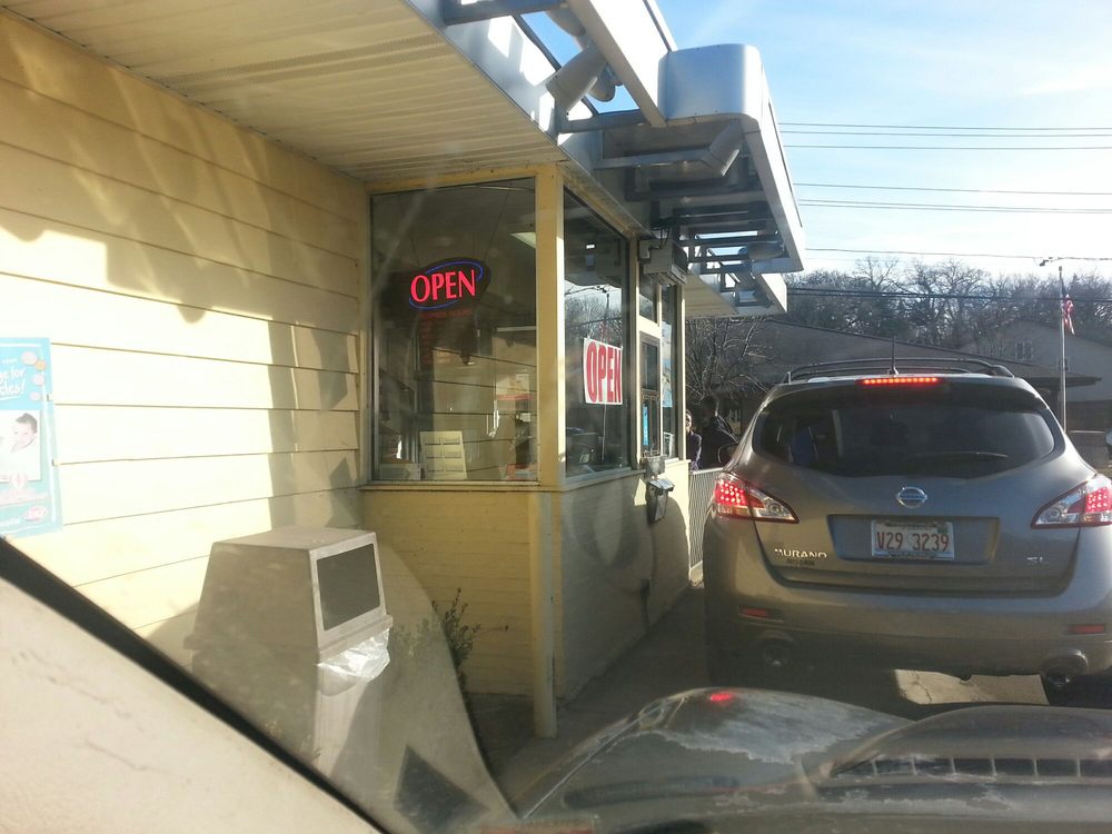 Dairy Queen Ice Cream & Frozen Yogurt 704 W Chicago St, Elgin, IL