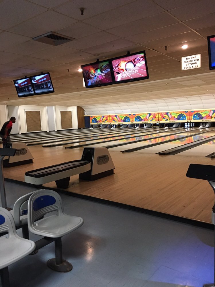 Montvale Lanes 10 Photos & 23 Reviews Bowling 14 W Grand Ave