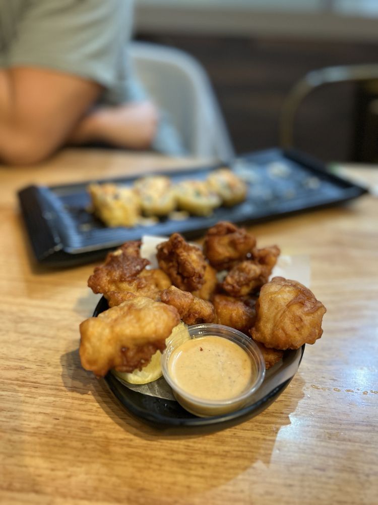 Ramen Hub & Sushi - Long Beach
