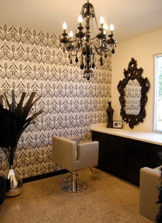 HeadRush Salon