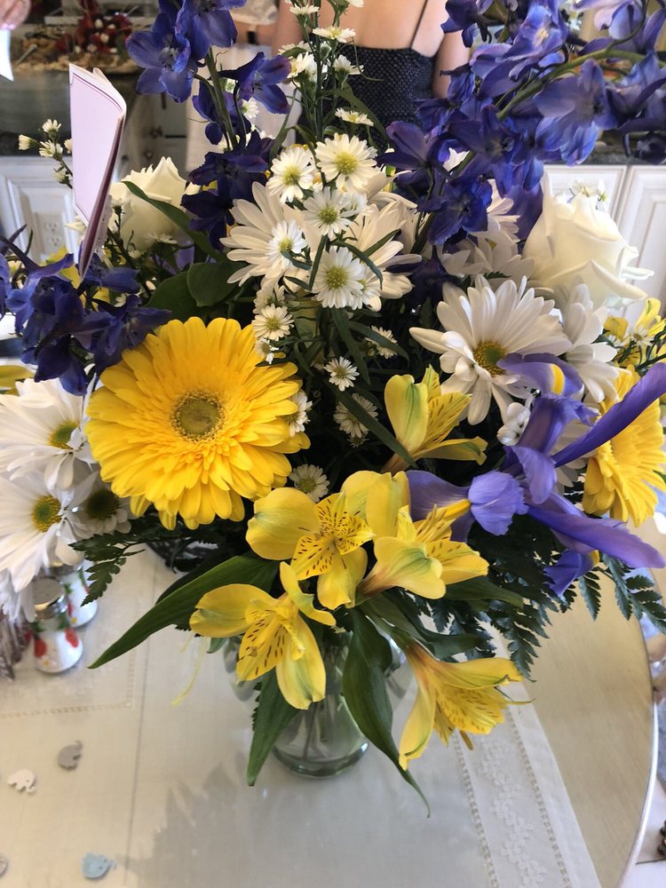 Apopka Florist Florists 381 East Main, Wekiva Springs, Apopka, FL