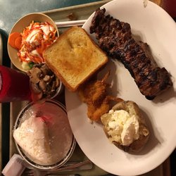 Ari S Best Steak House 41 Photos 65 Reviews Steakhouses 1676 Photo Of Ari S Best Steak House Saint Paul Mn United States