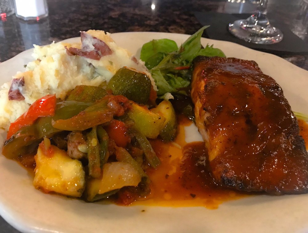 Strings Bar And Grille