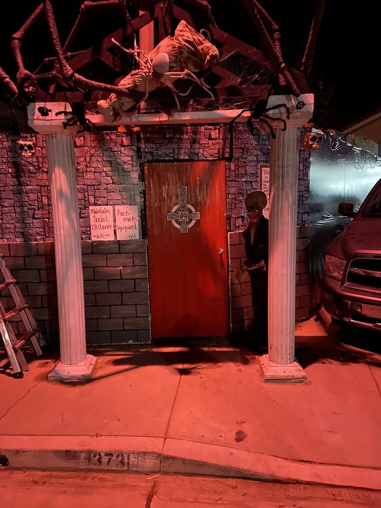 Hallowseve Haunted House