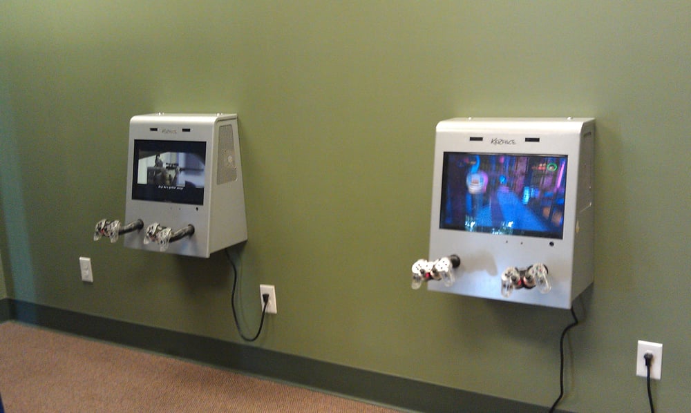image of business Familia Dental