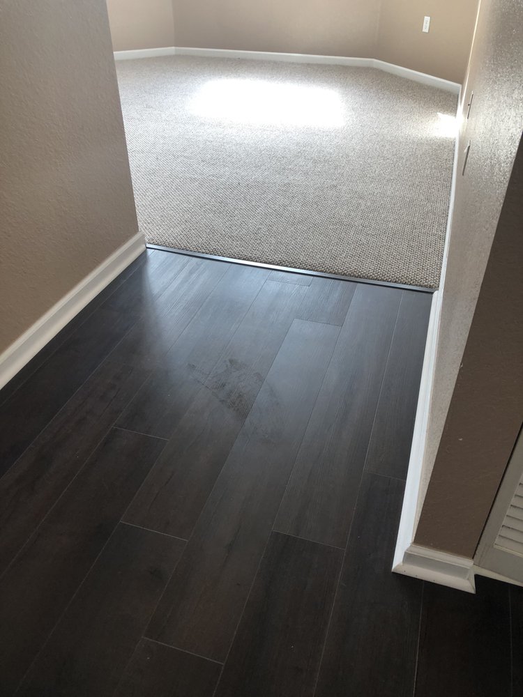 image of business Fuentes Carpet Installation