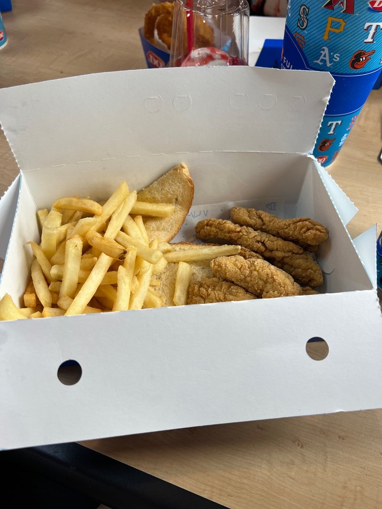 Dairy Queen Grill & Chill