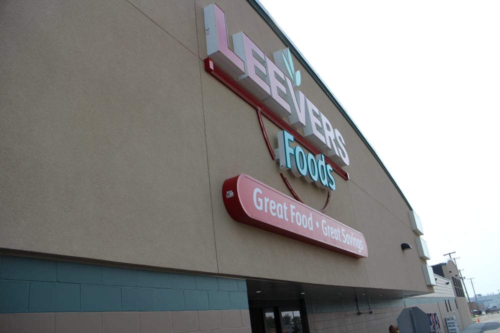 Leevers Foods Grocery 323 5th St, Devils Lake, ND Restaurant Reviews Phone Number Yelp