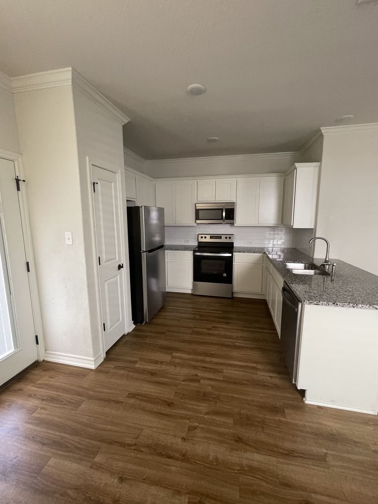 Lupe's Home & Office Cleaning