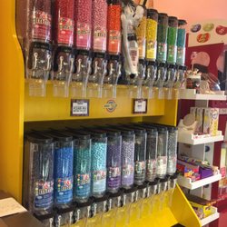 chocolate works 20 photos 17 reviews chocolatiers shops chocolate works commack ny