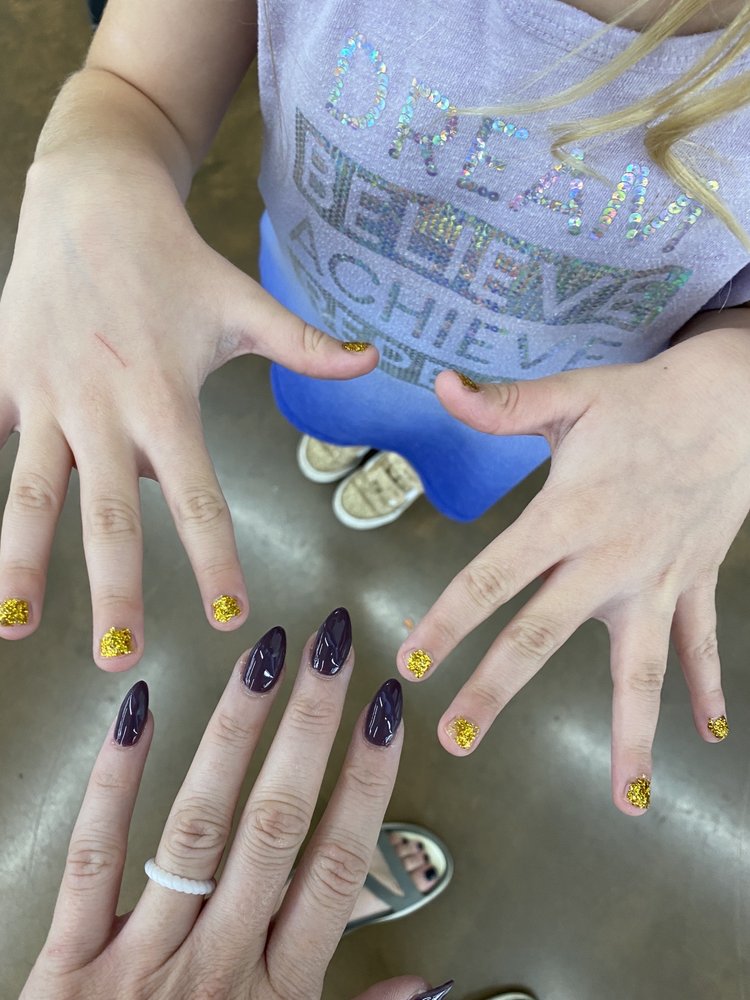 Regal Nails, Salon & Spa Image