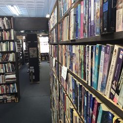 Tom S Used Books 20 Photos 30 Reviews Book 108 N Photo Of Tom S Used Books Lodi Ca United States More