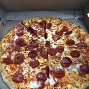 dominos pizza 24 photos 53 reviews pizza 955 embarcadero dominos large pizza size
