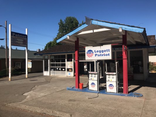 Leggett Patriots 67670 Drive Thru Tree Rd Ca Gas Stations Hotels Nearby