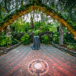 Cascade Garden Venues Event Es 5704 W Washington Ave Photo Of Cascade Garden Yakima Wa United States Credit Scott