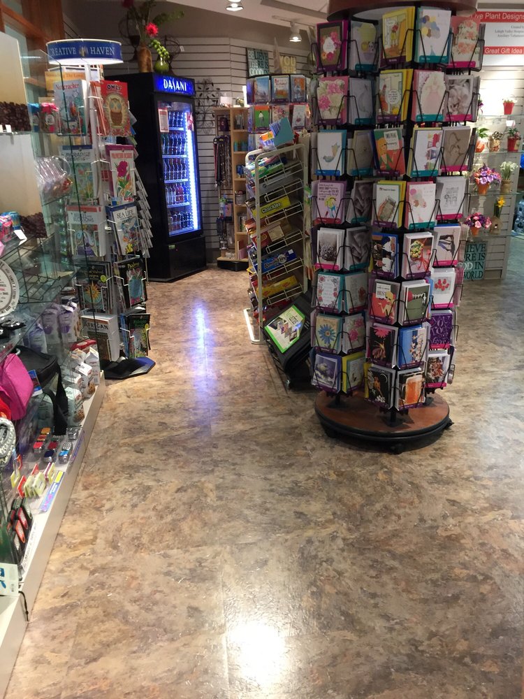 Tree Top Gift Shop