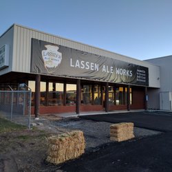 lassen ale works boardroom 19 photos 21 reviews salad 702 lassen ale works susanville ca
