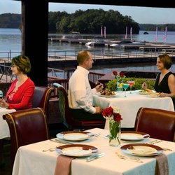 Windrose Marker 26 Lakeside Dining Salad 494 Tan Tar A Dr Osage Photo Of Windrose Marker 26 Lakeside Dining Osage Beach Mo United States