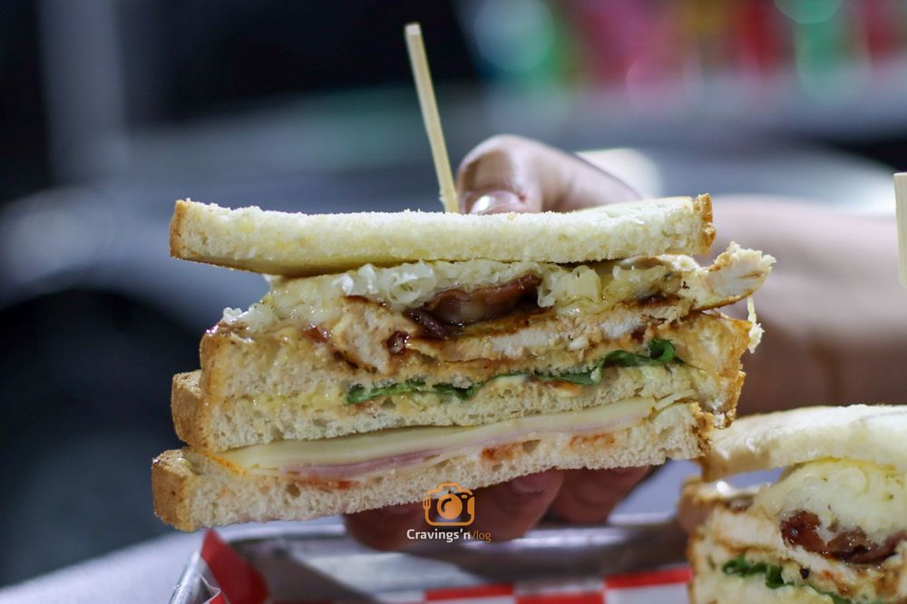 Tito’s Burger