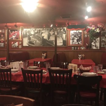 Buca Di Beppo Italian Restaurant Order Online 184 Photos 148 Photo Of Buca Di Beppo Italian Restaurant Pittsburgh Pa United States Nuns
