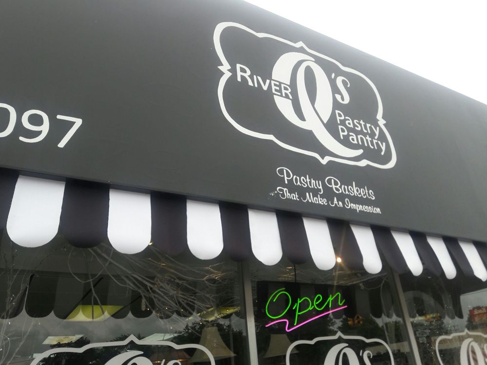RiverQ’s Pastry Pantry 22 Photos Bakeries 2041 West Rd