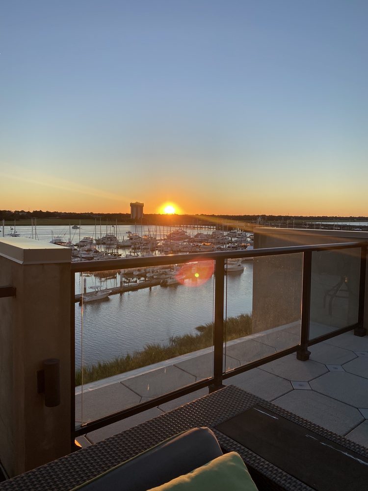 45 Waterside on Lockwood