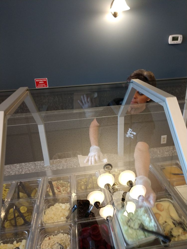 Village Inn Pizza Parlor