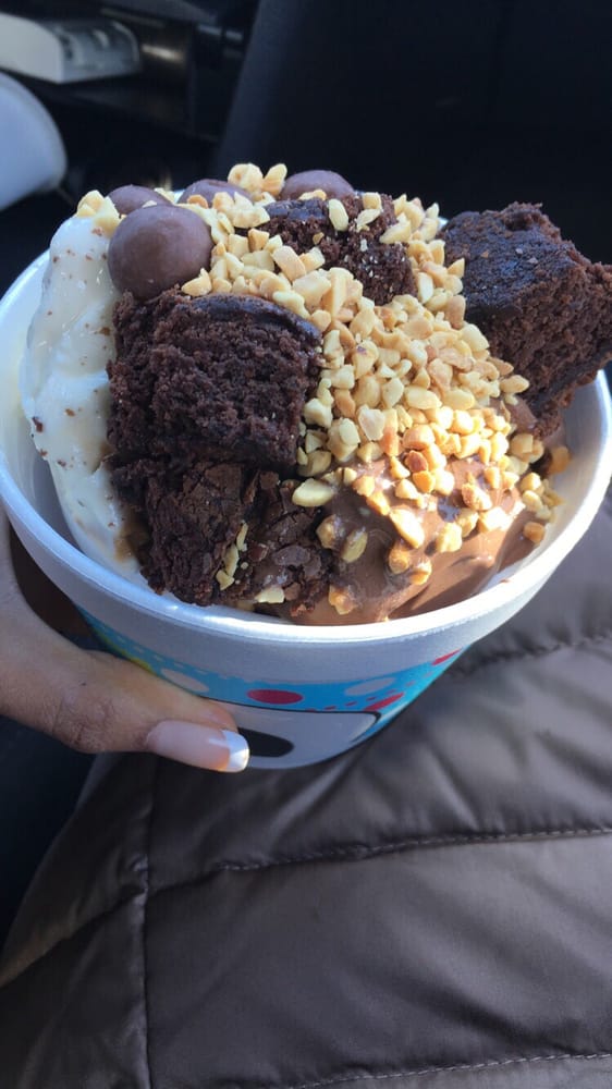 Sweet Frog Premium Frozen Yogurt 10 Photos & 24 Reviews Ice Cream