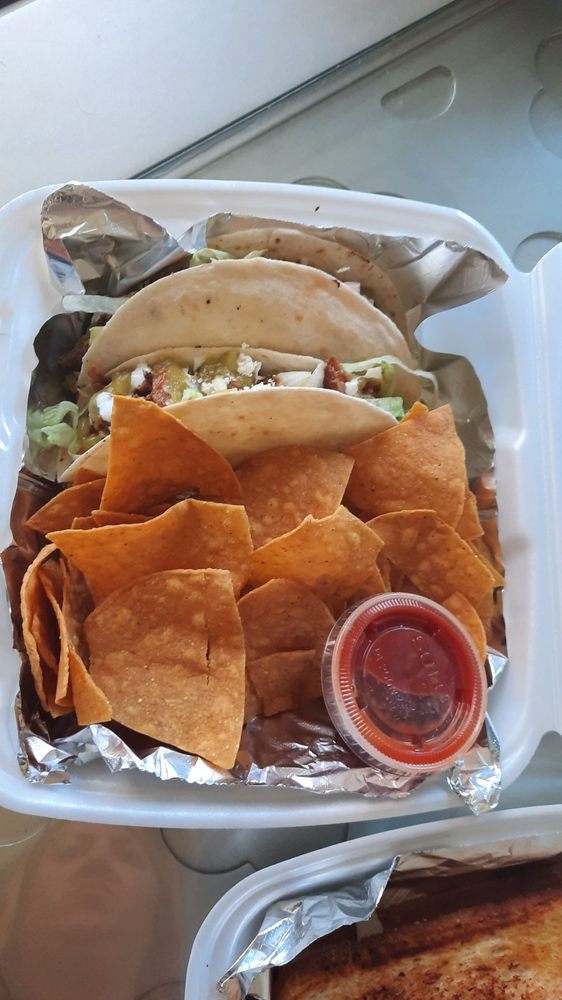 Goldsboro Food Trucks - Skullies Street Q