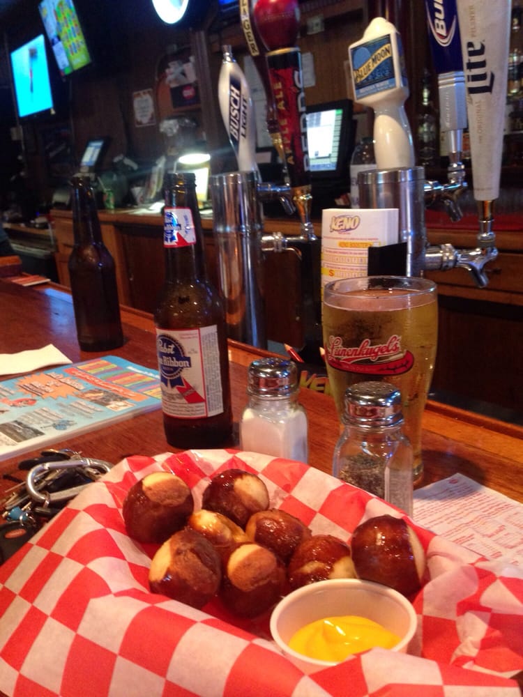 The Hole In The Wall Bars 101 Public Sq, Somerset, OH Restaurant