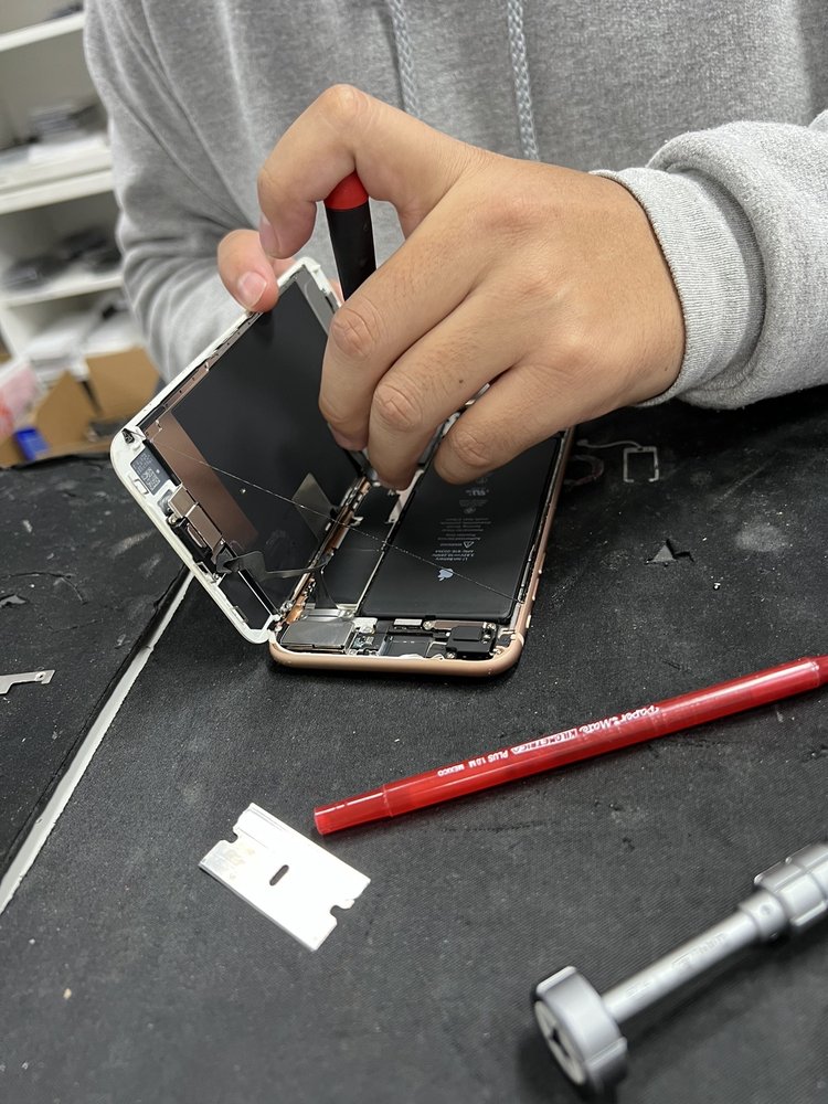 Cheapest iPhone, iPad, Samsung & Smartphone Repair