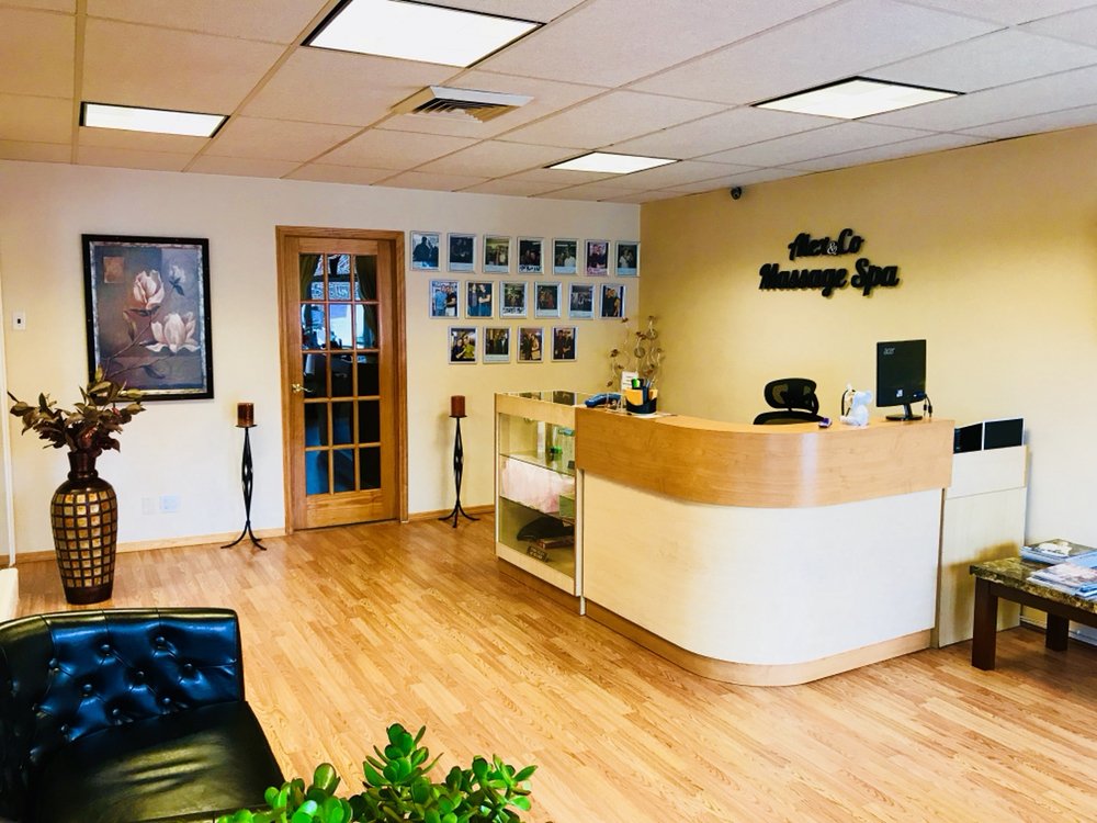 Alex & Co Massage Spa