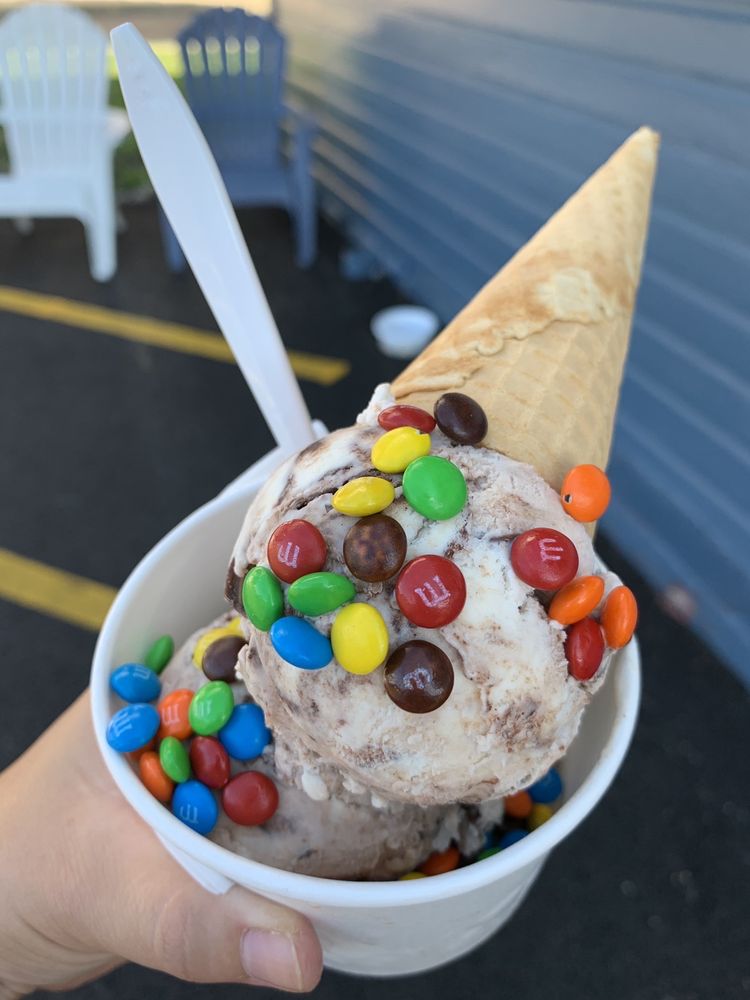 Grandma Gail's Ice cream shop