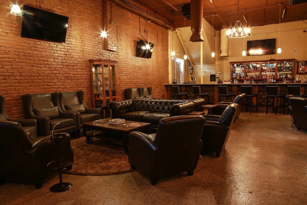Primings Cigar Lounge And Bar 45 Photos & 58 Reviews Lounges 701